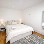 Cc House Lejlighed *